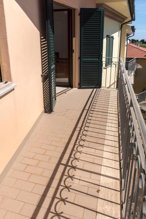 S130 - Sirolo, Deliziosa Villetta Con Terrazzo Екстер'єр фото