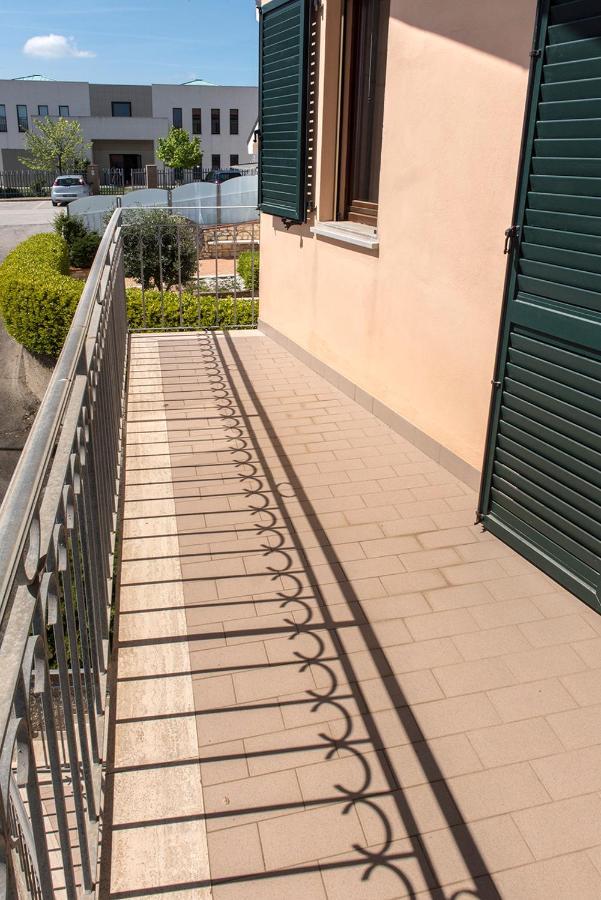 S130 - Sirolo, Deliziosa Villetta Con Terrazzo Екстер'єр фото