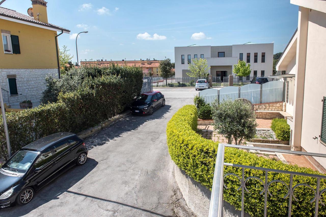 S130 - Sirolo, Deliziosa Villetta Con Terrazzo Екстер'єр фото